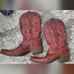 Women’s Ariat Brown Leather Snip Toe Cowboy Boots